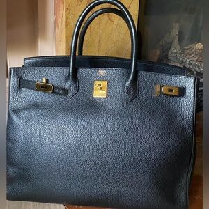Birkin 40 black Ardennes leather, gold hardware